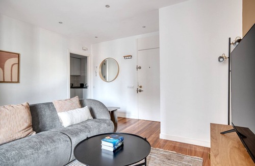 Ibiza Apartment | Lovely Ibiza 1BR w/Doorman nr El Retiro Park, by Blueground