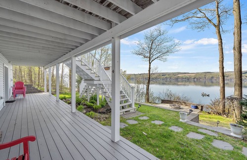 Skaneateles House | Lovely Lakefront house in Skaneateles