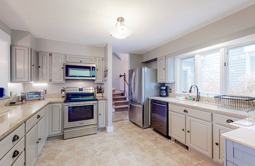 Campton House | Lovely mountain retreat with amazing views, game room, firepit, & woodstove