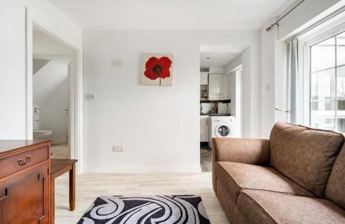 Dunmurry Apartment | Lovely one bedroom flat.