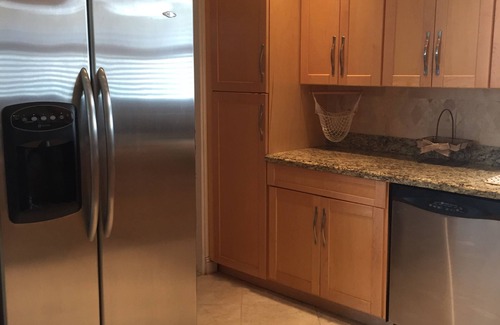 Naples Park Cottage | Lovely Pet Friendly Cottage