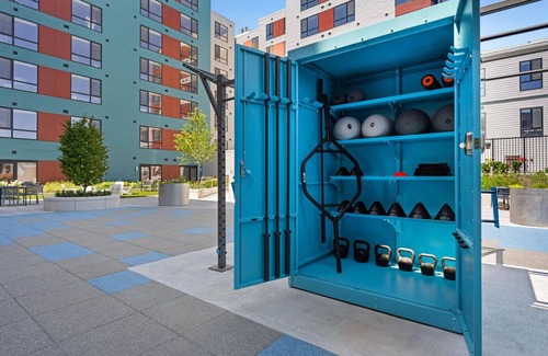Revere Apartment | Lovely Revere Studio w/Courtyard, Game Room, W/D, A/C, by Blueground