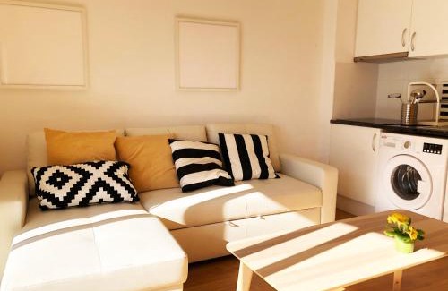 Cunit Apartment | Lovely seaside apartment in front of Calafell beach and Cunit beach