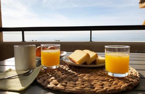 Cunit Apartment | Lovely seaside apartment in front of Calafell beach and Cunit beach