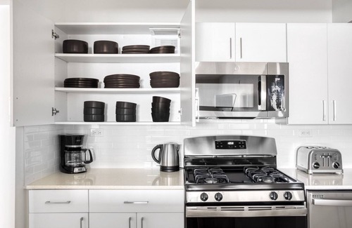 West End Apartment | Lovely Spacious Beacon Hill 2BR w/Views, Gym by Blueground