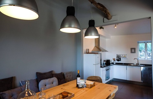 Santo Estevao Cottage | Lovely stay with private terrace and view to the sea.