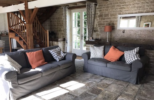 Brioux-sur-Boutonne Other | Lovely stone house large private heated pool and gardens, ideal for families
