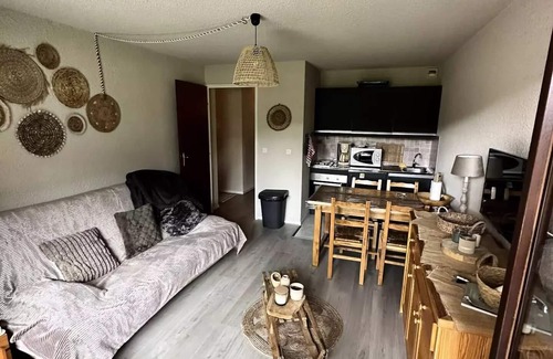 Correncon-en-Vercors Apartment | Lovely studio at the foot of the slopes