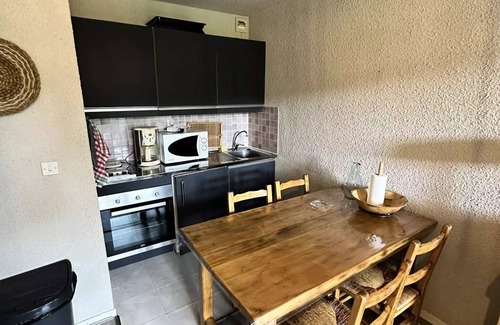 Correncon-en-Vercors Apartment | Lovely studio at the foot of the slopes