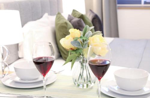 Sydenham Apartment | Lovely Studio Apartment with access for Wheel-chairs in Sydenham