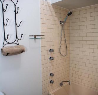 Albany Apartment | Lovely Studio Apartment in Downtown Albany