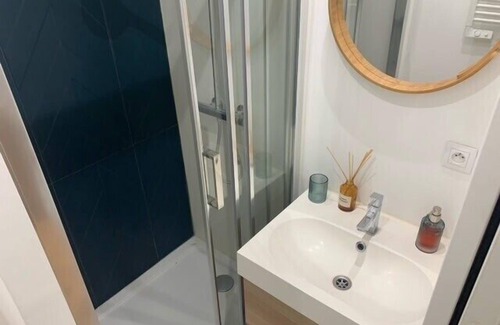 Epinettes Apartment | Lovely studio - near park