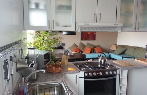 La Mariscal Apartment | Lovely Suite w/good internet perfect for digital nomads