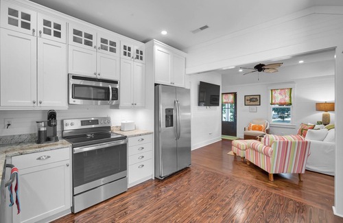Beaufort House | Lowcountry Charm with Private Dock Overlooking Beaufort River