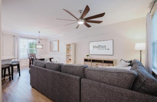 Bluffton House | Lowcountry Lodge! In the heart of historic Old Town Bluffton SC