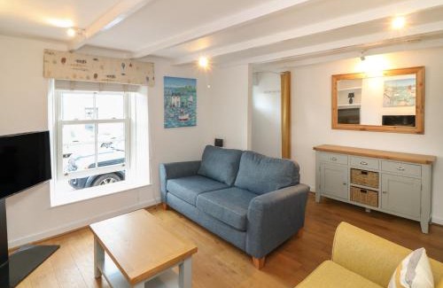 Tywardreath House | Lowena