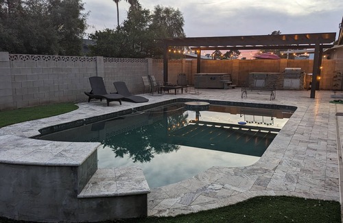 Glendale Apartment | Lower level apartment with Pool!