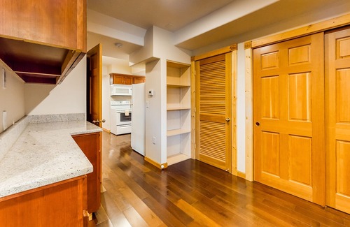 Oak Grove House | Lower-level dwelling in a riverfront home w/ shared dock & scenic views