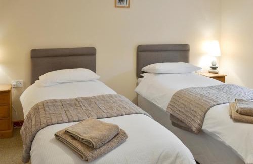 Port Isaac House | Lower Moon