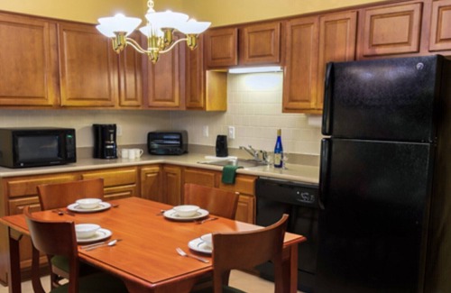 Massanutten House | Lower Unit -The Summit Area Aug 14 to Aug 21 Only