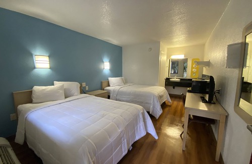 Tallahassee Hotel | Loyalty Inn Tallahassee
