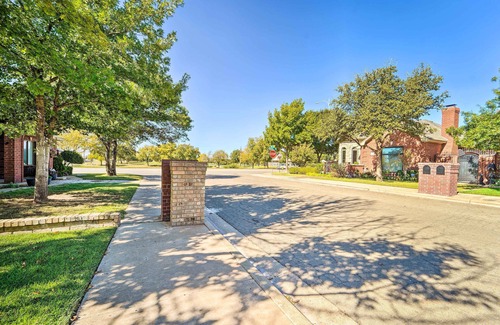 Lubbock Villa | Lubbock Home w/Patio ~ 6 Mi to Texas Tech!