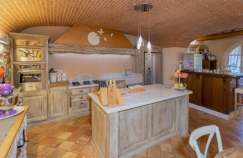 Vorno Villa | [Lucca] Villa 4bedroom + Jacuzzi & Steam bath