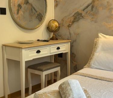 Old Town Apartment | Luce al Centro