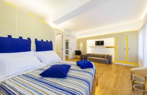 Sorrento Hotel | Luiselle Charming Accommodation Sorrento