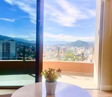 Cochabamba Apartment | Lujo & Vista soñada en Cocha