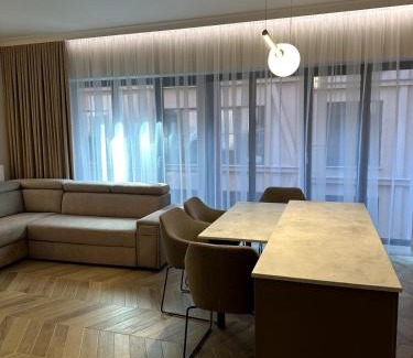 gmina Parzeczew Apartment | Luksusowy apartament - wyspa spichrzów