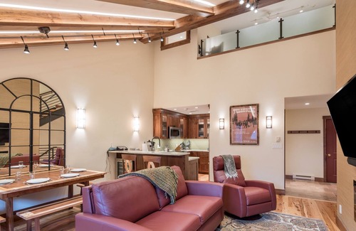 Telluride Cottage | Lulu City 6I by Avantstay Gorgeous Condo Close to the Slopes