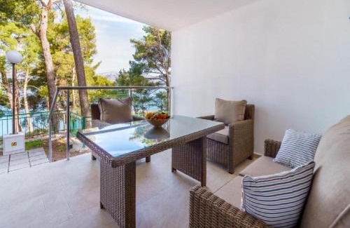 Lumbarda Apartment | Lumbarda Resort Apartments - Comfort One Bedroom Apartment C4