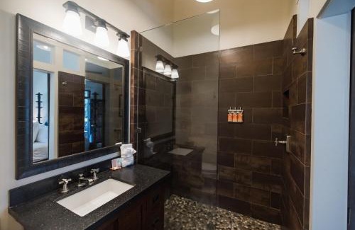 Makawao Cabin | Lumeria Maui, Educational Retreat Center