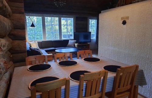 Rukatunturi Apartment | Lumi - kelohirsimökki Rukalla, log cabin at Ruka