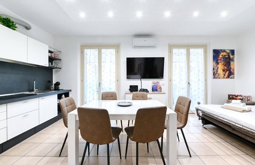 Cavalcaselle Apartment | Lumia House - Peschier Holiday