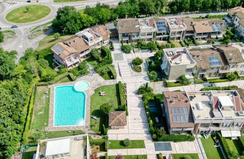 Cavalcaselle Apartment | Lumia House - Peschier Holiday