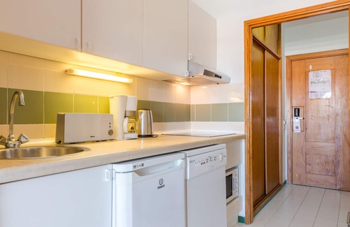 Areias de Sao Joao Apartment | Luna Hotel Da Oura