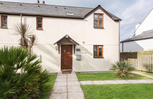 Wadebridge Cottage | Lundy Cottage