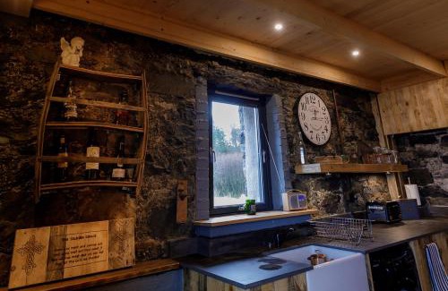 Breakish House | Lusa Bothy