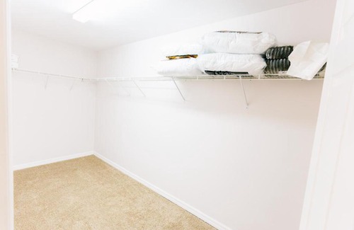 Holly Hill Apartment | Lux Experience