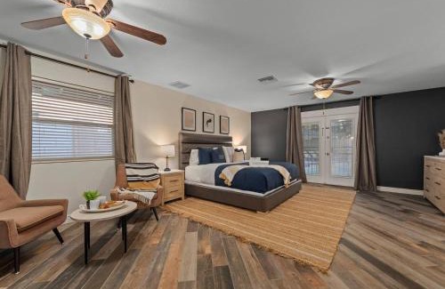 Deer Valley House | Lux Glendale Home With Free Private Heated Pool