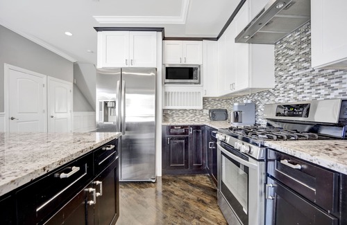 Grand Boulevard House | Lux Home in Chicago 7mins Downtown