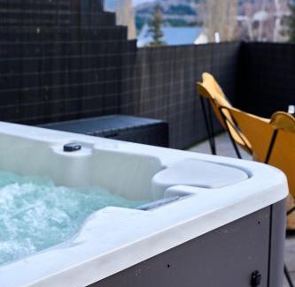 Sallent de Gallego Apartment | LUX Mountain con vistas y jacuzzi - Arafita Apartamentos