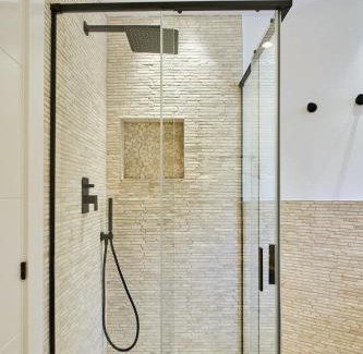 Sallent de Gallego Apartment | LUX Mountain con vistas y jacuzzi - Arafita Apartamentos
