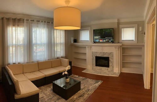 Grosse Pointe Apartment | Lux Stay. Beautiful renovated 3 bedrooms 1 bath in Grosse Pointe/Detroit area.