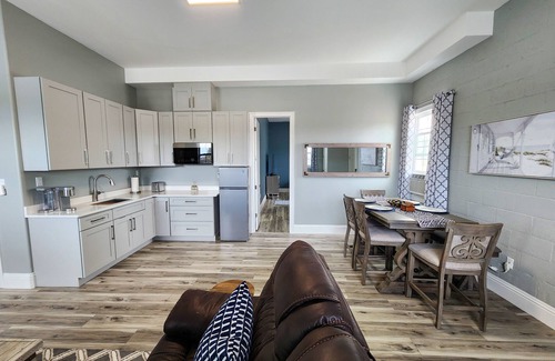 Winter Garden Apartment | LUXE Apartment In Winter Garden. Near Disney.