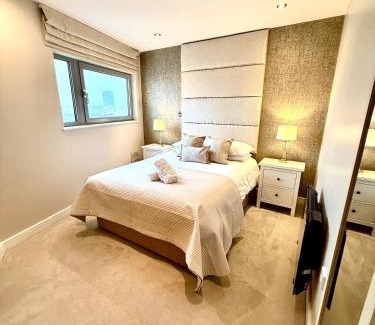Cardiff City Centre Apartment | Luxe Cardiff Centre Apartment Free Parking