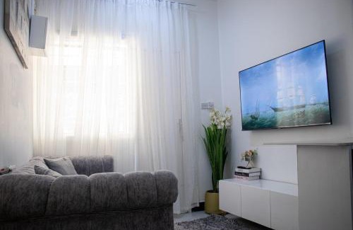 Mikocheni Apartment | Luxe cozy home