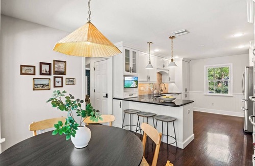 West Bradenton House | Luxe Escape: Fire Pit, Pool, Golf near AMI & IMG